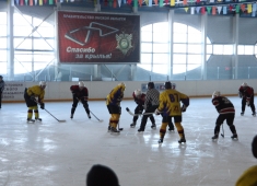 Соревнования по хоккею с шайбой на призы Тарской ледовой арены "Олимп" 2014 года